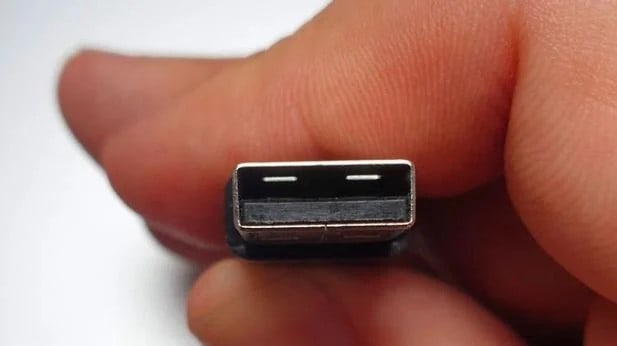 أنواع كابلات USB: USB-A