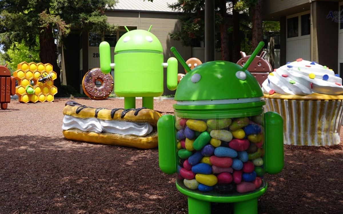 android statues