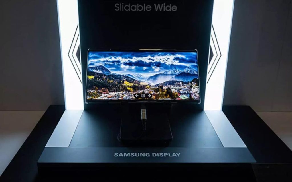 Samsungs slidable panel jpg